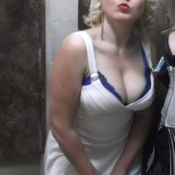 8) White Marilyn Dress - Picture 4 of 4